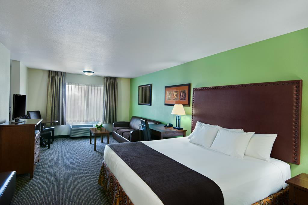 Oxford Suites Hermiston Kültér fotó