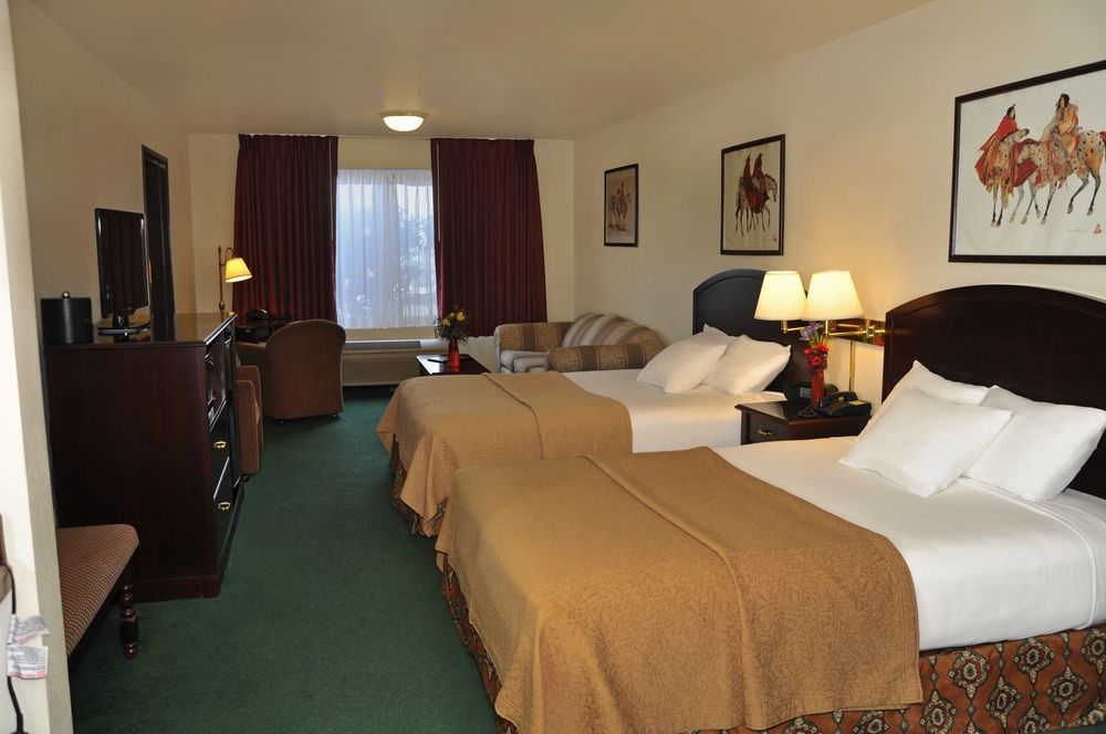 Oxford Suites Hermiston Kültér fotó
